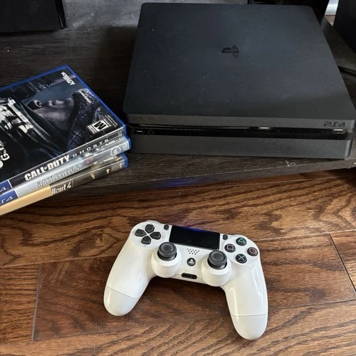 PlayStation 4 PS4 Fallout 4 Call Of Duty Ghosts Battlefield