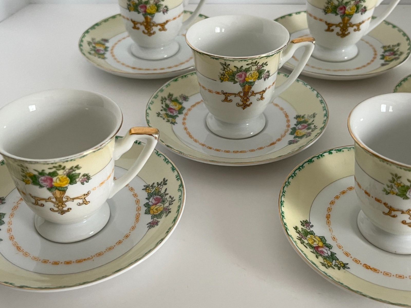 Vintage Porcelain Mini Tea Cups & Saucers JAPAN Set of 8