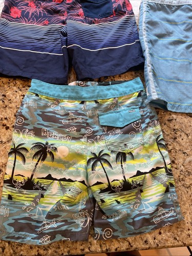 Boy's Hurley Board Shorts Lot Sizes 10/25 & 12/26 Surf Beach Swim Trunks Nice!!! - Picture 5 of 7