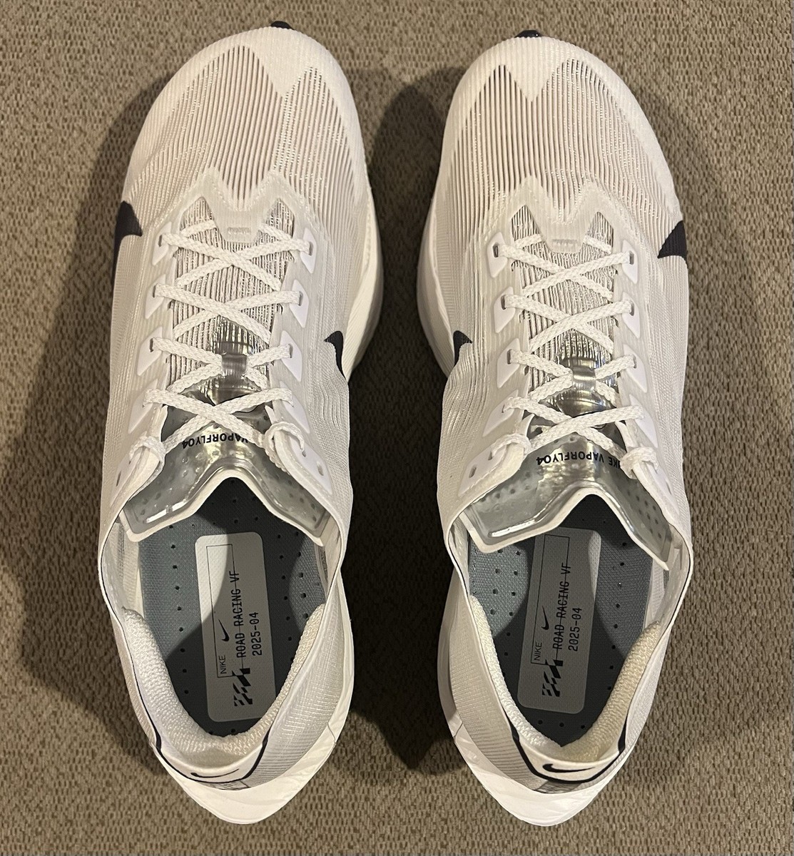 NikeXZoomx Vaporfly Next%4 White Gridiron Obsidian Mist Mens Size