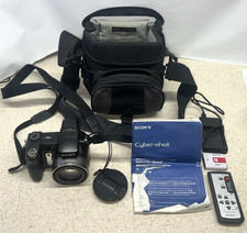 Sony Digital Camera Cyber Shot 8.1 DSC-H7 15X W/ Charger, Bag, Remote. Tested