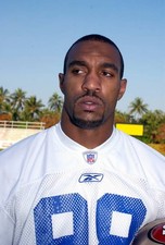 Julian Peterson NFC poses for this photo during practice prior to - Old Photo 1