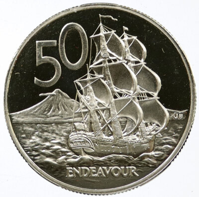 スイス　ヘルベチア50c 1867〜78 SWITZERLAND 56,56a 1867-78 30c BLUE AND ULTRAMARINE HELVETIA