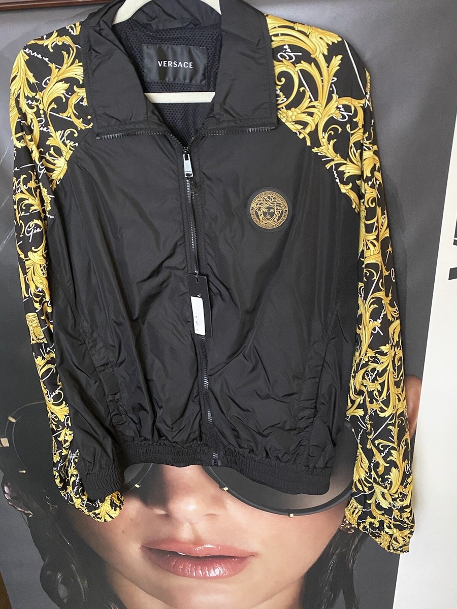 VERSACE*BAROCCO SEA WINDBREAKER ウィンドブレーカー*送料込 Versace Barocco print windbreaker jacket | eBay