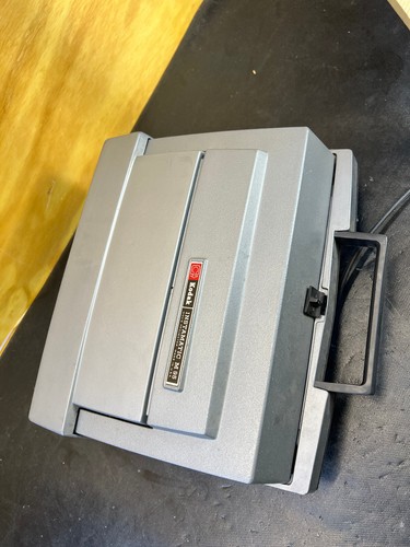 Vintage Kodak M95 Instamatic 8 mm/Super 8mm Movie Projector - PARTS OR REPAIR c - Picture 6 of 8