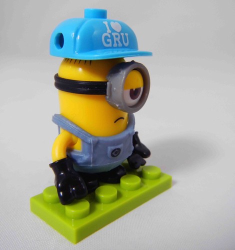 Mega Construx 'I Love Gru' MINION Despicable Me Series 10 Secret Rare MiniFigure - 第 5/7 張圖片