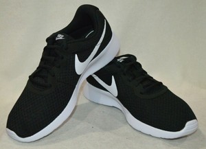 nike tanjun negro hombre