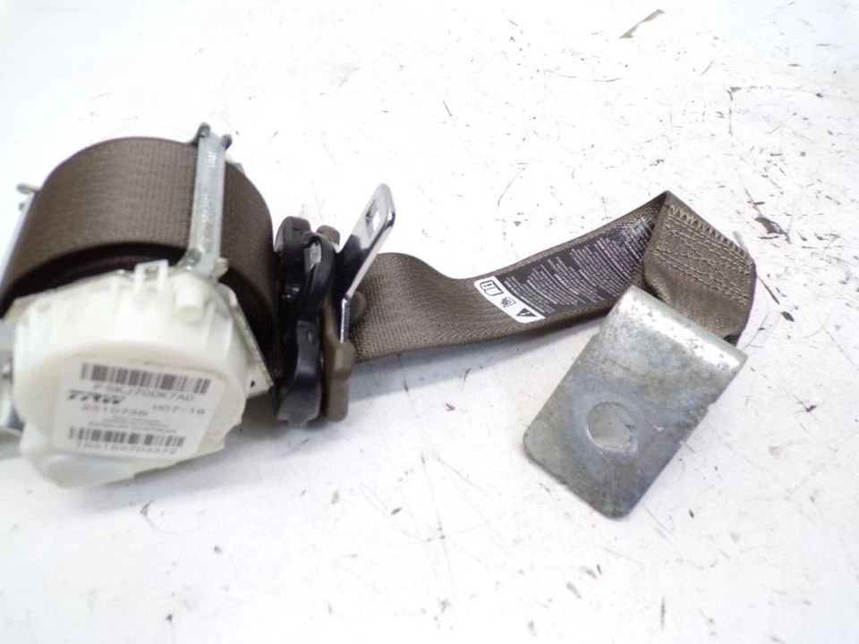 Rear Right Seat Belt Fits for JEEP CHEROKEE LIBERTY (KK) 3.7 V6 4WD - Image 3 of 4