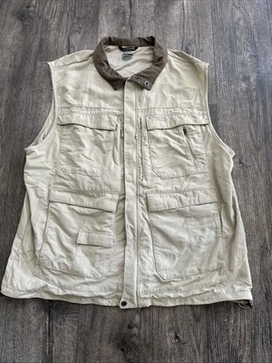 Columbia Titanium Vest Mens XXL Beige Omni Dry Hunting Fishing Pockets Outdoors