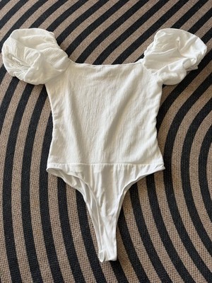 Francesca's White Smocked Puff Sleeve Bodysuit Womens Medium