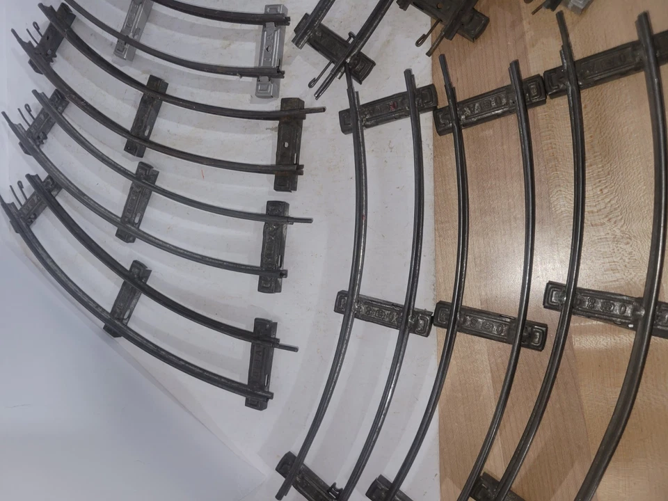 16 PCS Of Vintage Marklin curve 2 Rail clockwork Track Made in Germany - O Gauge - Image 2 of 4