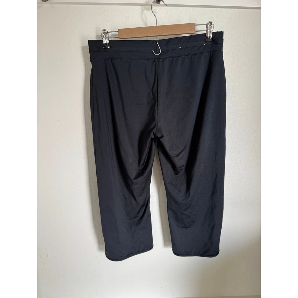 Under Armour Wide Leg Cropped Leggings Pants Workout Size Large - Image 2 of 4
