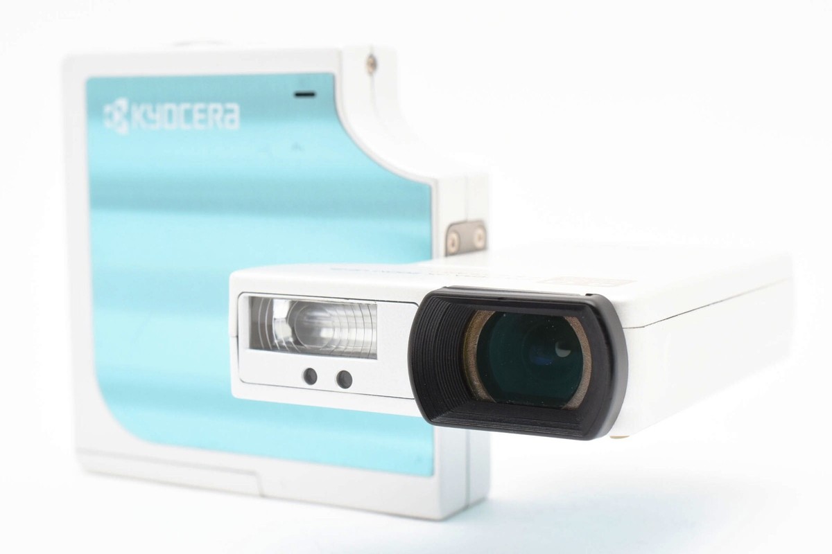 New Charger × 2【NEAR MINT】KYOCERA Finecam SL400R 4.0MP Digital