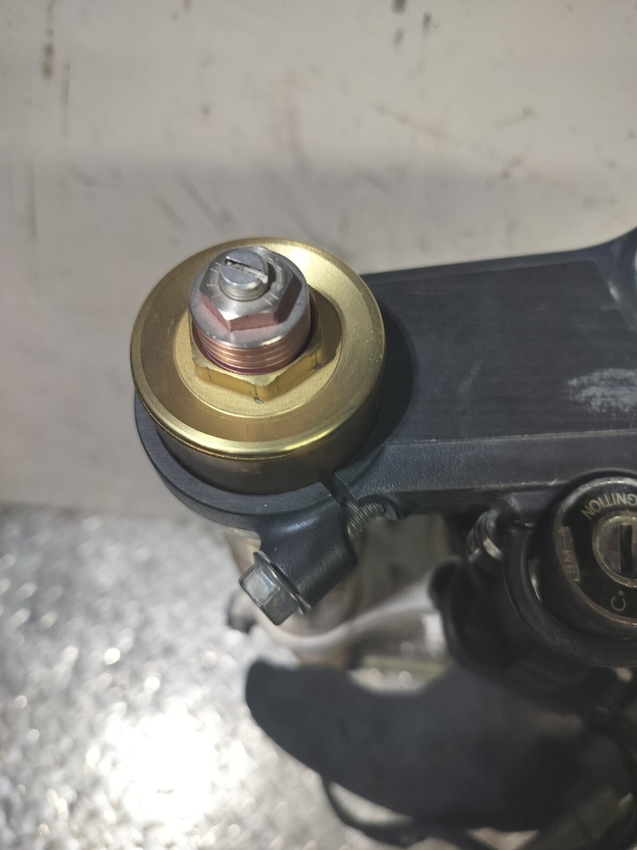 2003-2004 Suzuki GSXR 1000 OEM FRONT FORKS FRONT END W/TRIPLE