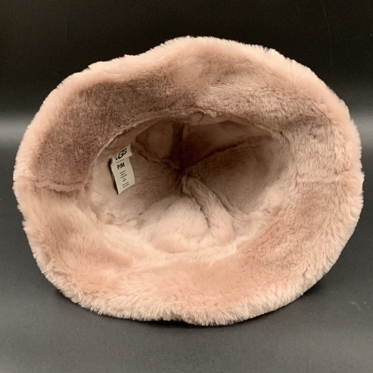 Sheepskin Spill Seam Bucket Hat - Women\'s one size Genuine Sheepskin Shearling Bucket Hat for Women at Amazon  main image 2
