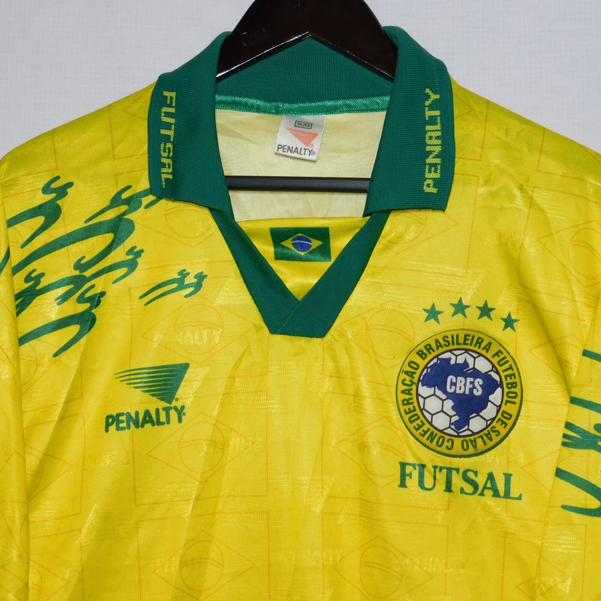 サントス　メイドインBrazil アンブロ　football Futsal camisa_penalty_brasil_cbfs_fut