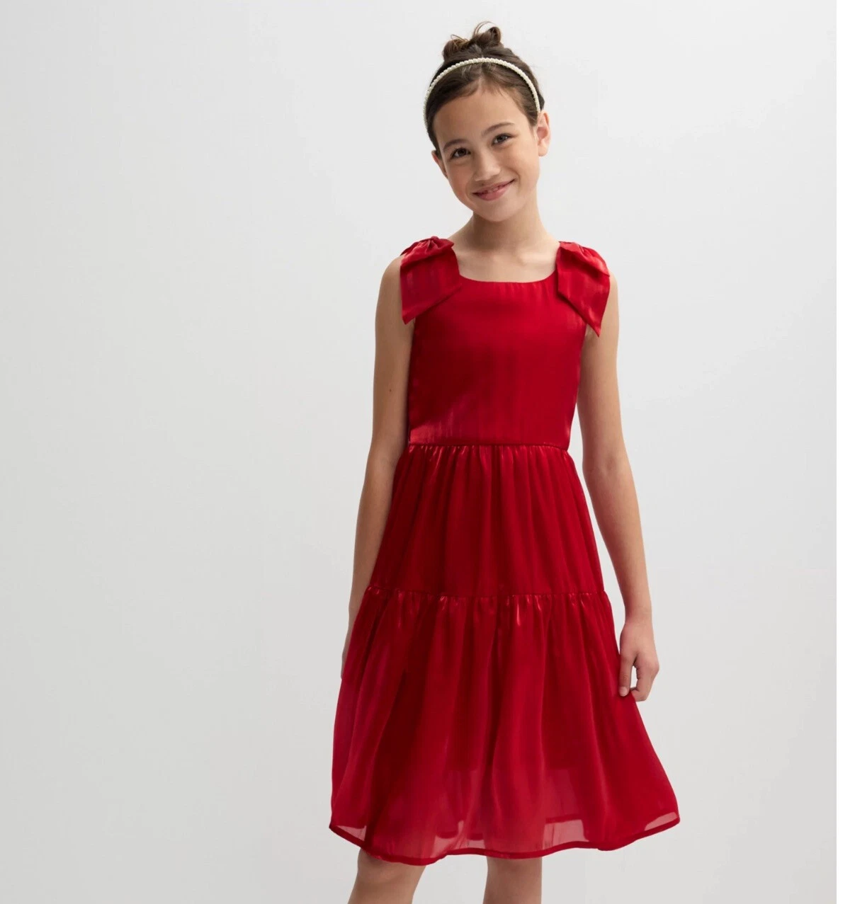 Rewind beautiful Bow Sleeve Midi Holiday Dress size 8