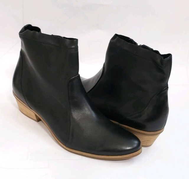 womens green ankle boots