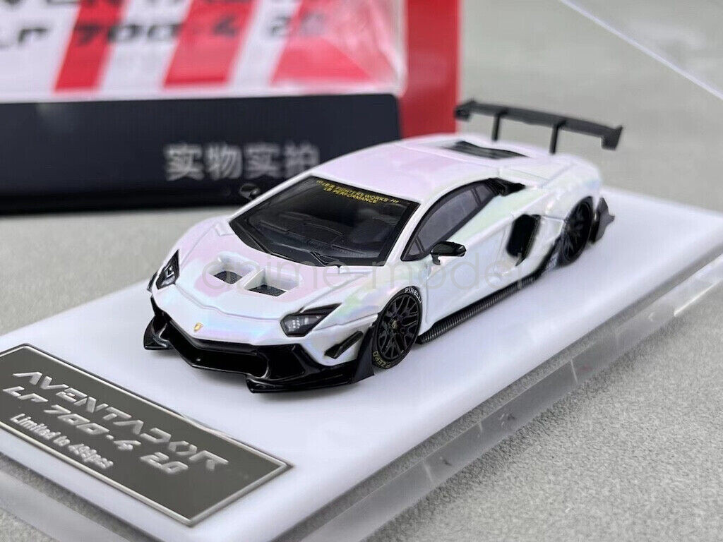 スターモデル lbwkアヴェンタドール 1/64 白 Star 1:64 White Aventador LP700-4 LBWK Sports Model Diecast