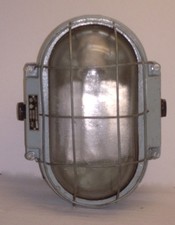 Bunker Wandlampe    Industrial Design            (33)