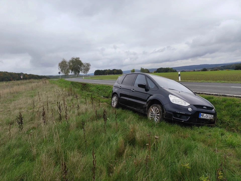 Ford Smax Unfall Bastler - Bild 2 von 4