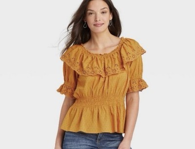 UNIVERSAL THREAD Mustard Yellow Ruffle Eyelet Cottage Peasant Peplum Top L NEW