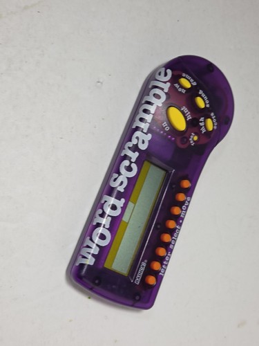 2000 Radica Word Scramble Electronic Handheld Game,Tested & Works - Picture 2 of 4