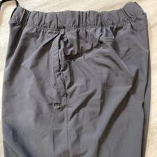 Layer 8 Joggers Women's Size XL Grey Qwik-Dry Elastic Drawstring Waist Pockets