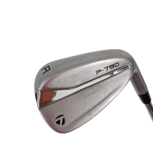 Taylormade P790 Gap Wedge A Wedge 50 Degrres Near New Grip Steel Shaft att