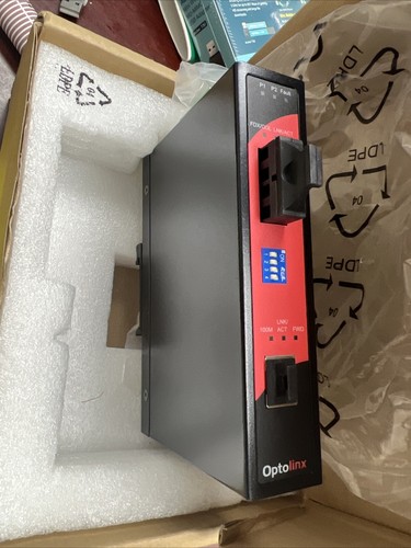 IMP-100A-S3 10/100TX To 100FX Industrial PoE/PSE Media Converter, SM 30KM SC - Picture 7 of 9
