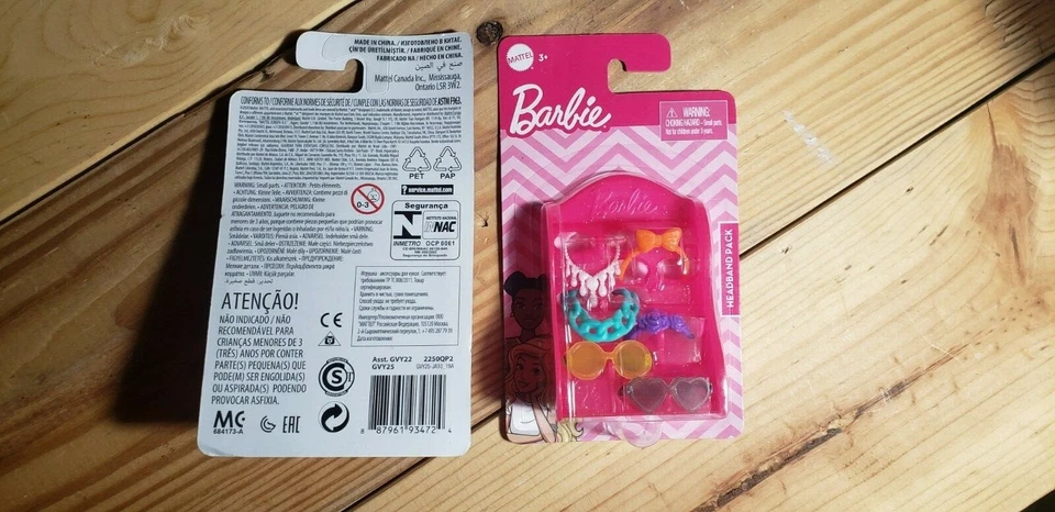 Barbie Moda Accesorio 2 Paquetes Diadema y Bolso de Mano Lote Barbie Cartera Collares Foto 2 de 4
