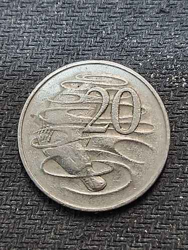 1966 Australia 20 Cents Duckbill Platypus. Item A71 - Picture 2 of 2