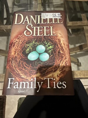 Family Ties by Danielle Steel (2010, Hardcover)