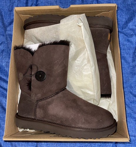 NEW UGG WOMENS BAILEY BUTTON II Sherpa 