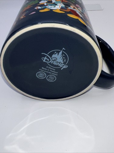 Disney Park Life Mickey Mouse and Gang Friends Mug Disney World - Picture 9 of 10