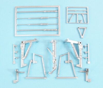1/48  Su-24 Fencer Landing Gear 48304 for Trumpeter