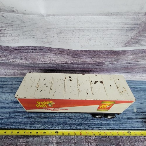 Vintage Nylint pressed steel Peter Pan peanut butter trailer white/red - 第 4/12 張圖片