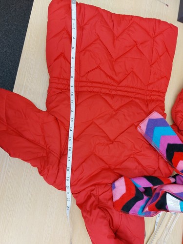S. ROTHSCHILD Girls SMALL 7/8 Red QUILT PUFFER WITH SCARF Winter Coat - Picture 11 of 14