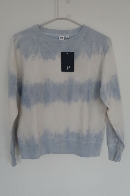 GAP - Women - Size XS - Vintage Soft Crew Neck Sweatshirt Tie-Dye - New W/Tags