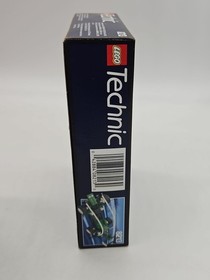 LEGO TECHNIC: Spy Runner (8213) Brand New 