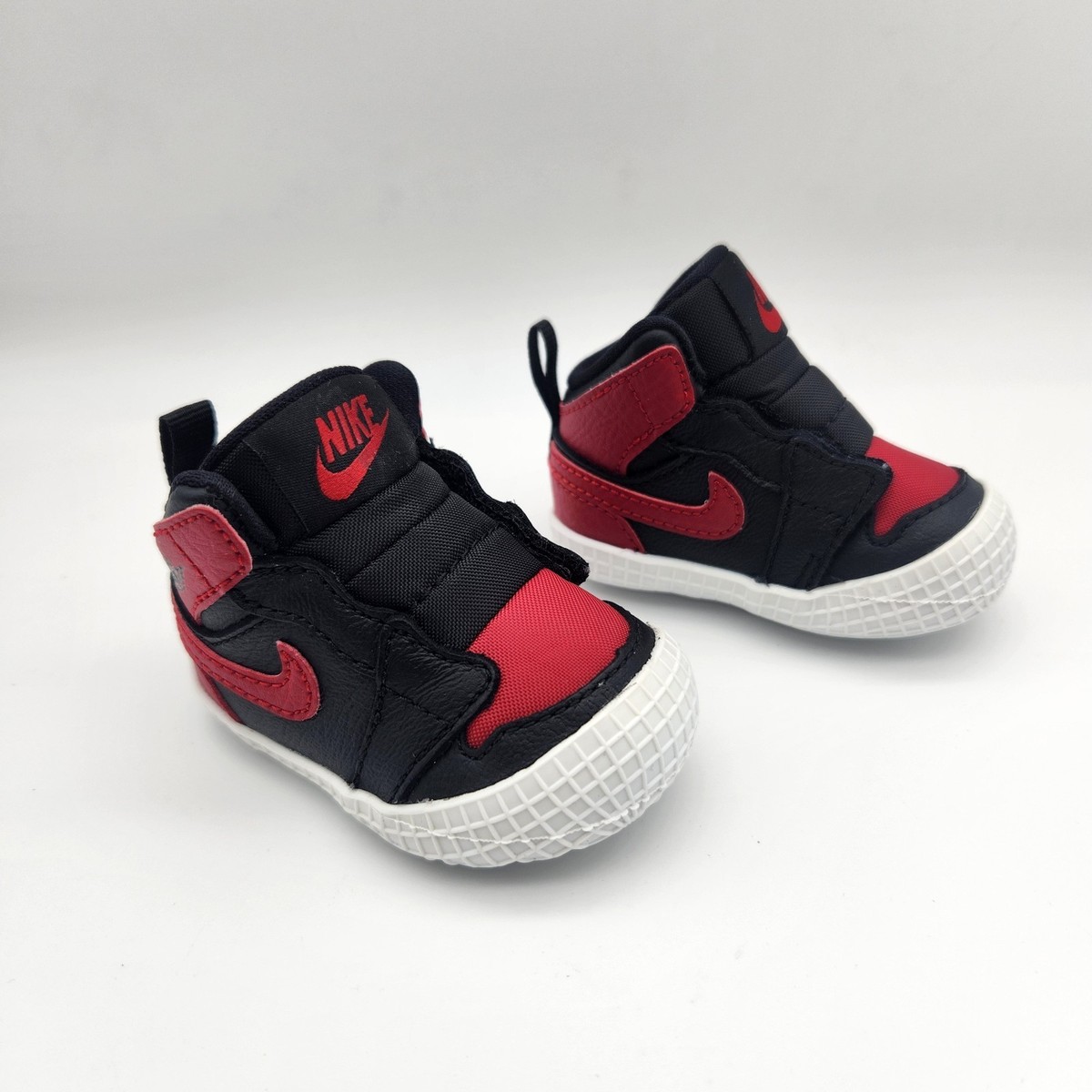 jordan aj 1 crib bootie