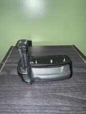 Canon BG-R10 Battery Grip for Canon R5 and R6