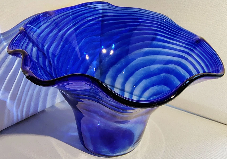 Cobalt Blue Ruffled Hand Blown Art Glass Vase - Image 3 of 4