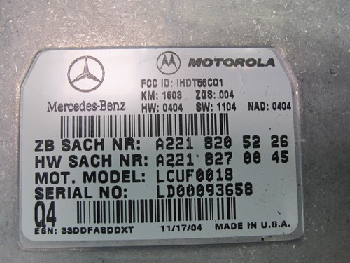 05-08 MERCEDES R171 SLK-CLASS VOICE COMMUNICATION CONTROL MODULE 2218205226 OEM - Picture 3 of 12