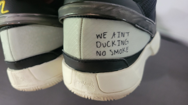 Zapatillas NIKE JA 1 "AINT DUCKING NO SMOKE" Edición Limitada Pre-Lanzamiento - Talla 10.5 5