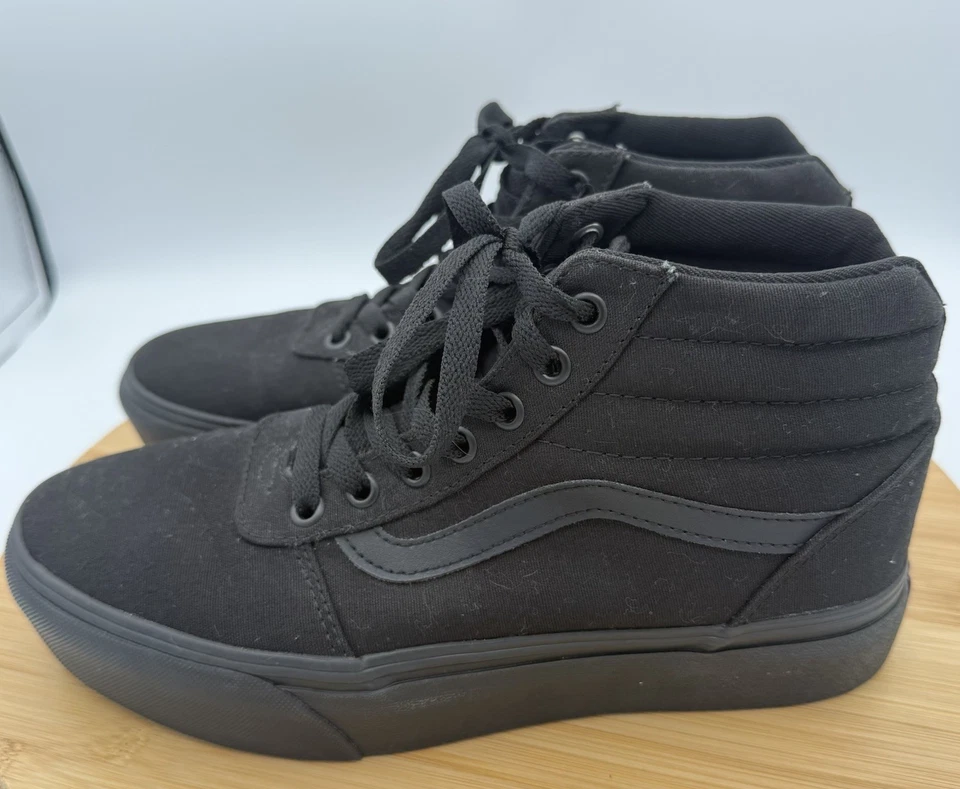 VANS Sk8 Hi Black On Black Women's Size 8.5 Triple Black Skate Shoe - Image 4 of 4