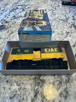 Athearn EJ &E Blue Box Kits HO Box Car