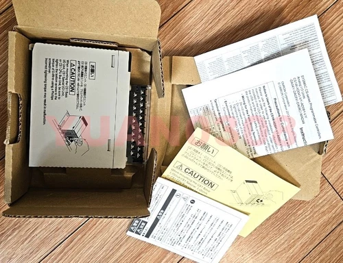 NEW OMRON CS1W-DA08C Module DHL Fast delivery