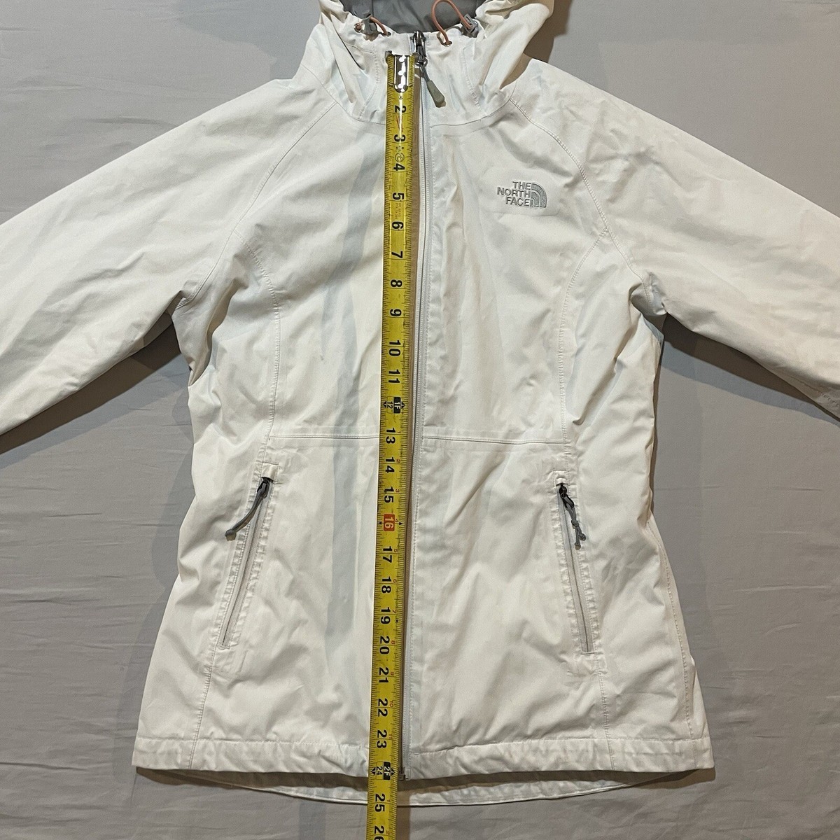 The North Face Women's 3 In 1 Sz S Hyvent Jacket Full Zip The North Face Women's 3 In 1 Sz S Hyvent Jacket Full Zip