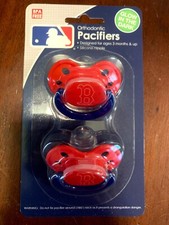 BOSTON RED SOX / 2 GLOW IN THE DARK PACIFIERS / BPA FREE / SILICONE NIPPLE New